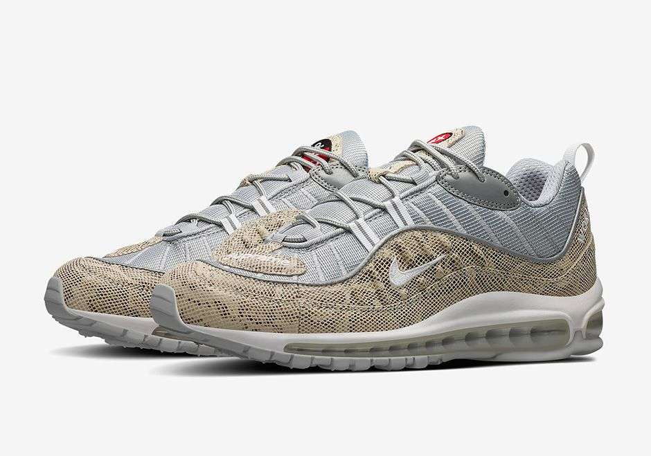supreme-nike-air-max-98-nikestore-release-02.jpg