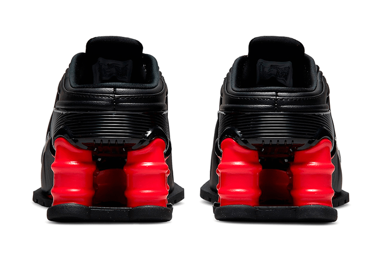 Nike Shox MR4 5-min.png