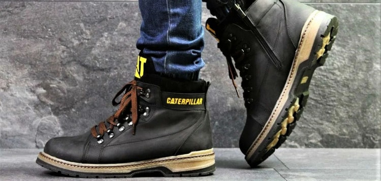 Caterpillar-min.jpg Caterpillar-min.jpg