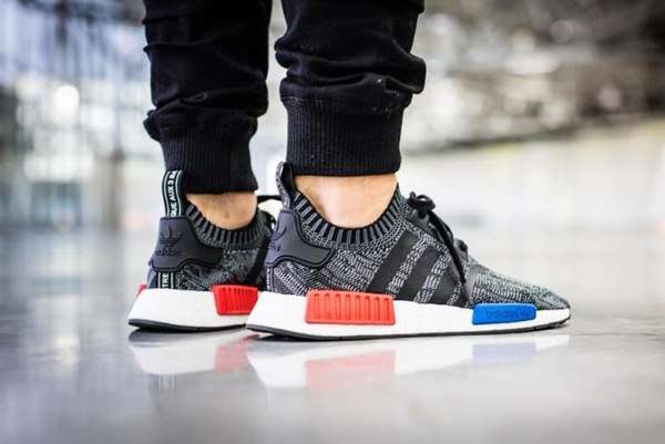 Аdidas NMD R1.jpg Аdidas NMD R1.jpg