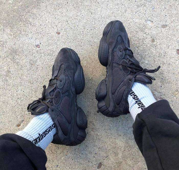 Yeezy 500 7-min.jpg Yeezy 500 7-min.jpg